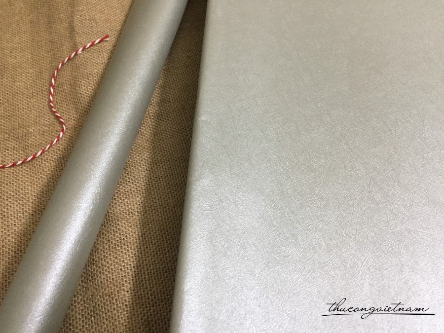 Giấy gân nổi nhũ cao cấp 50*70cm - Xám