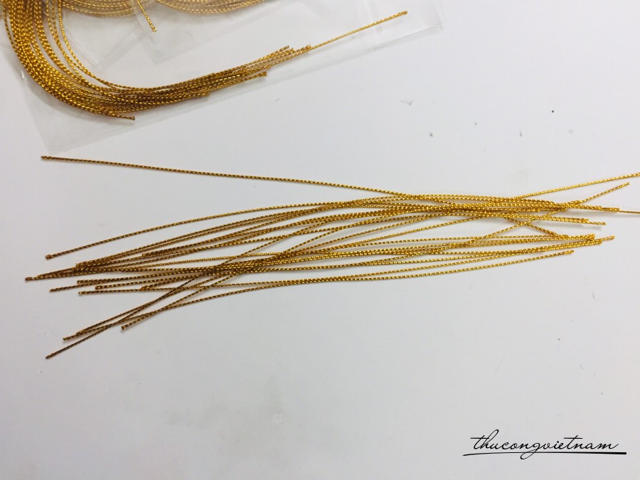 Dây kim tuyến cắt sẵn 20cm bịch 20 sợi màu đồng