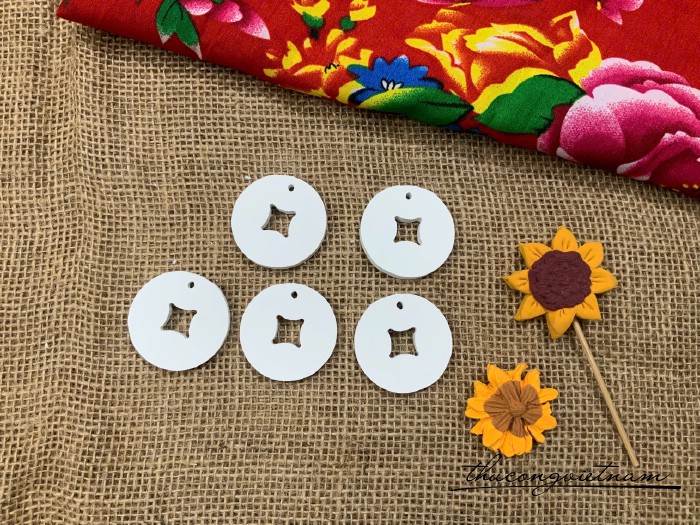 Foam trơn trang trí, họa tiết cắt sẵn - Đồng tiền