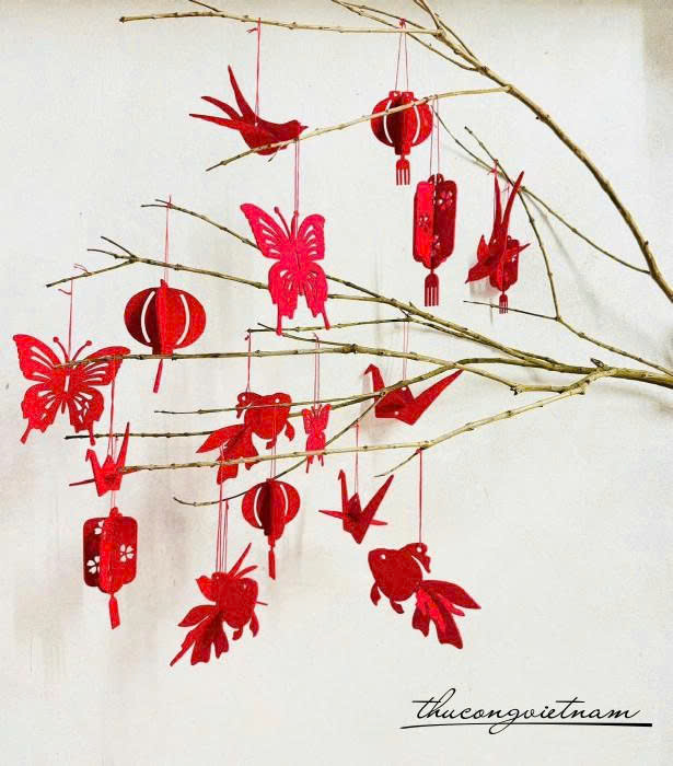 Bộ 17 vật treo trang trí ngày Tết (mẫu ngẫu nhiên)