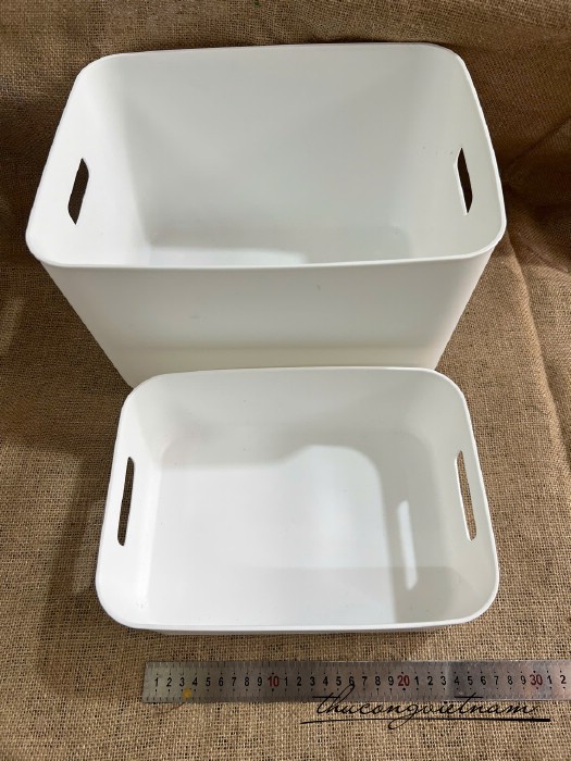 Khay nhựa đựng đồ đa năng có tay cầm (2 size)