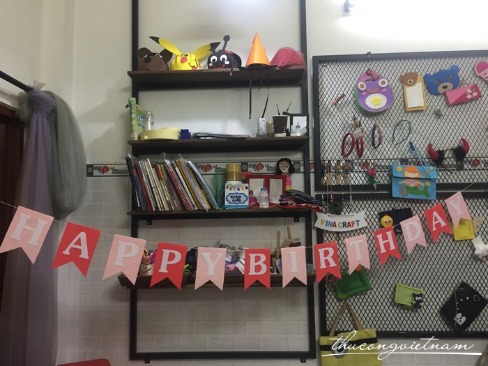 Dây treo Happy birthday vải nỉ màu đỏ hồng