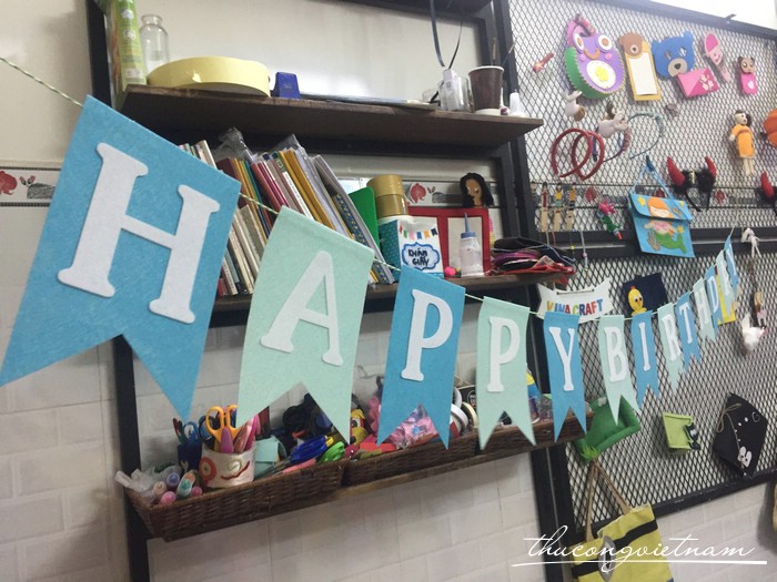 Dây treo Happy birthday vải nỉ màu xanh da trời