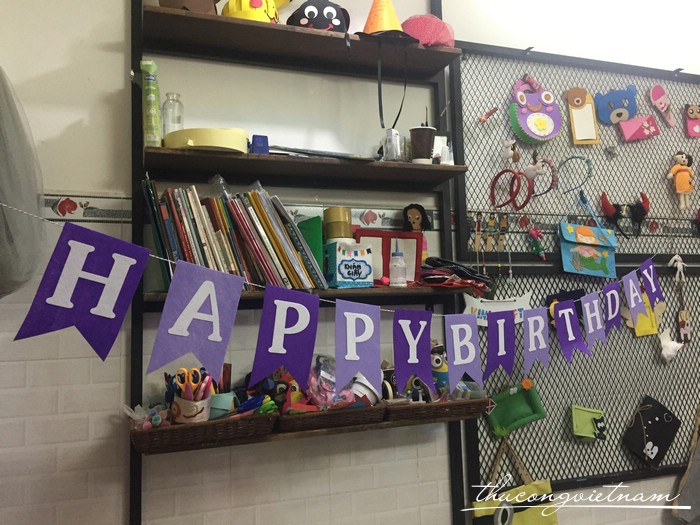 Dây treo Happy birthday vải nỉ màu tím