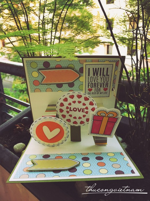 Thiệp pop up Happy women's day mẫu 3