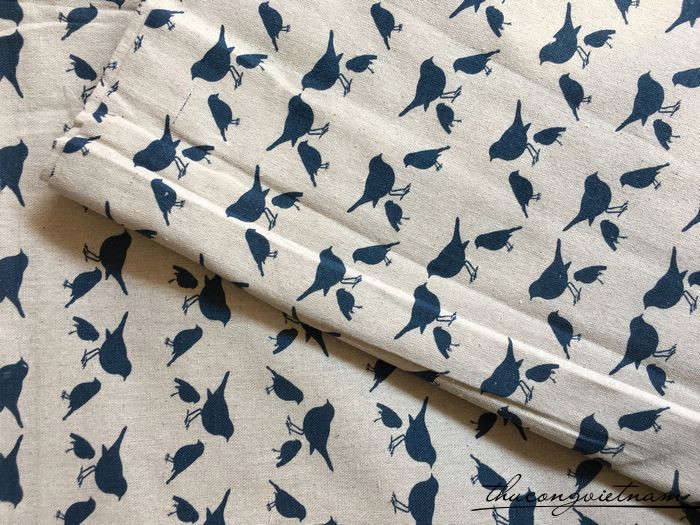 Vải vintage nền trắng họa tiết chim xanh rêu