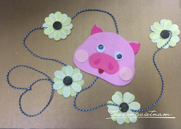 Dây treo vải nỉ chú heo